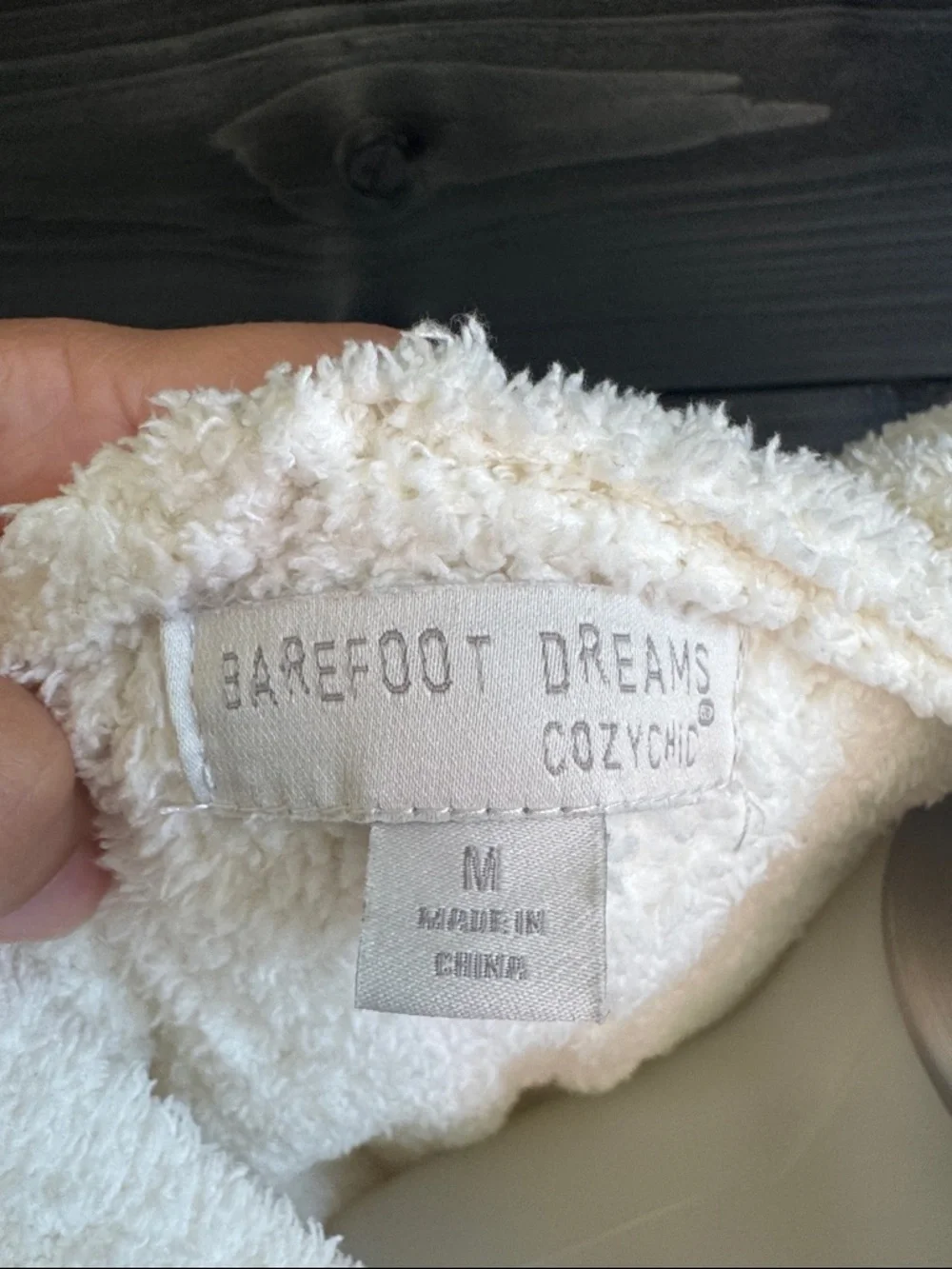 Barefoot Dreams - Cozychic Zig Zag Cable Hoodie in Pearl